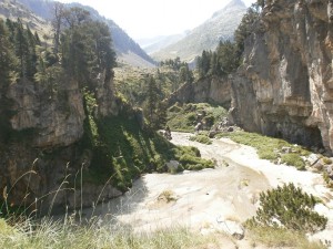 Interior de la dolina del Forau d'Aiguallut