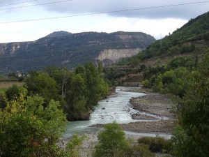 Río Ésera. Camino de Besians
