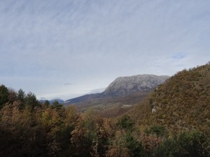 Camino de Fornons, Una vista del Turbón