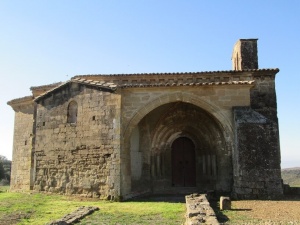 Adahuesca. Ermita de Treviño