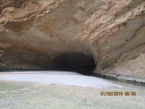 Alquézar. Cueva Picamartillo en el río Vero 